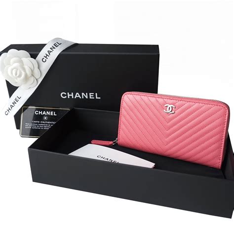 chanel women wallet